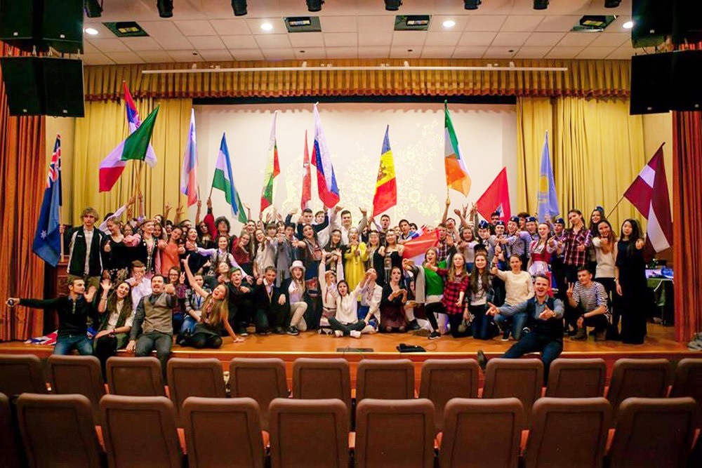 Севастопольские школьники стали участниками социально-значимого проекта «Россия в мире: молодежный взгляд»
