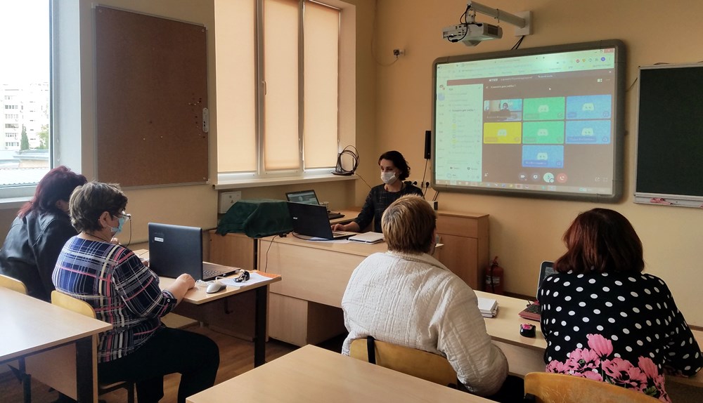 Учителя математики Гагаринского района обсудили на заседании методического объединения вопросы использования современных образовательных технологий