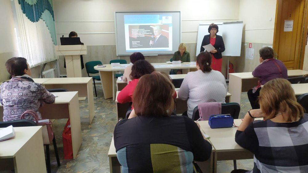В школах города Севастополя внедряется целевая модель наставничества