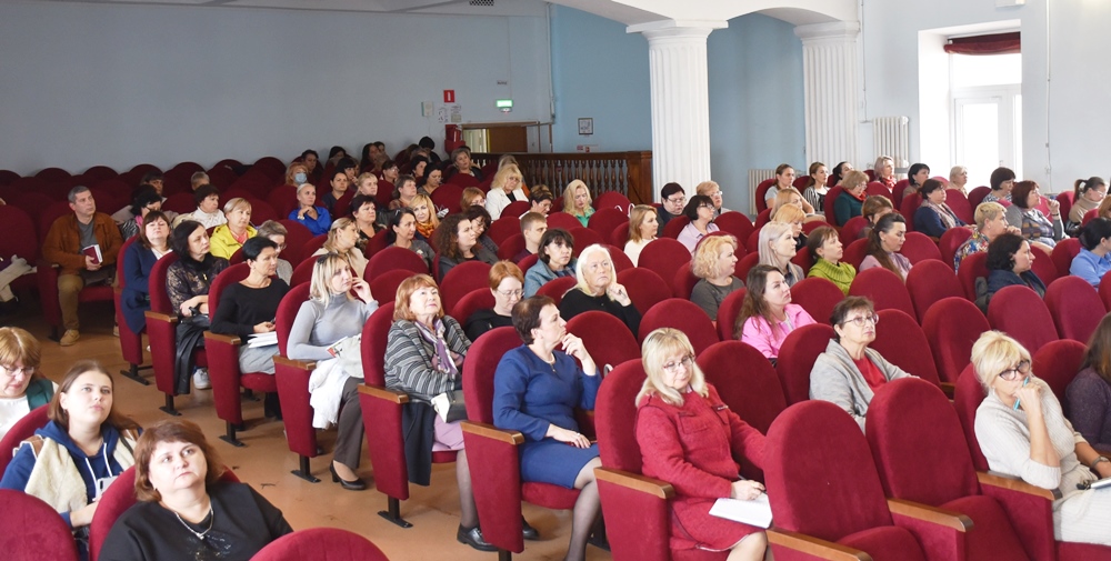 Состоялся серьезный разговор о реализации целевой модели наставничества в образовательных организациях города Севастополя